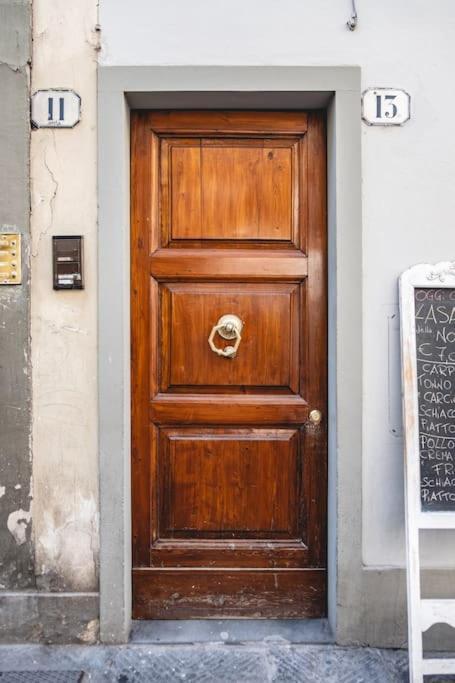 Classic Florentine Flat Near Piazza Santa Croce Florence Exterior photo